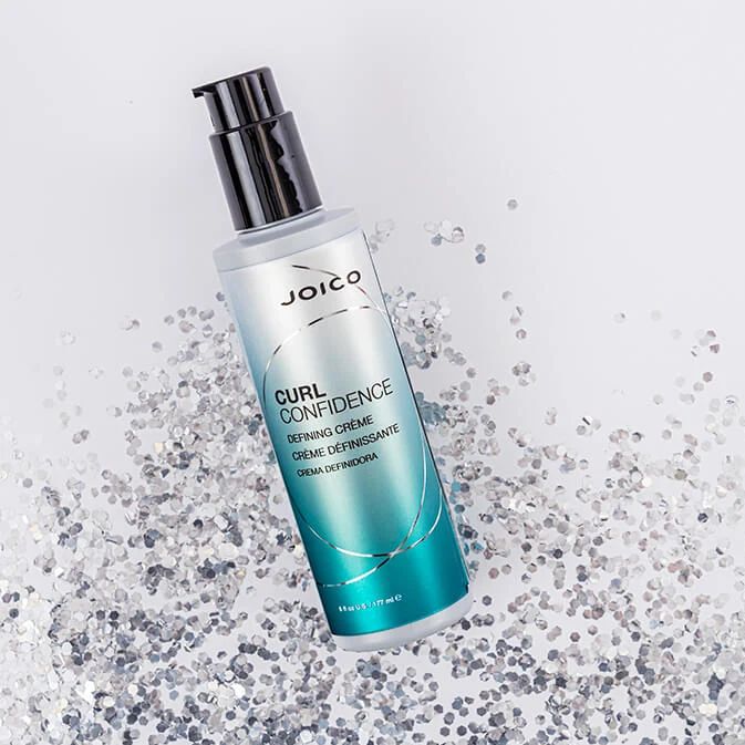 Celebrate your texture with CURL CONFIDENCE Defining Crème—a frizz-busting boost of shine, hydration, and movement that …